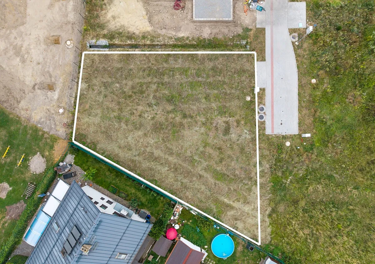 Prodej stavebního pozemku 675 m²